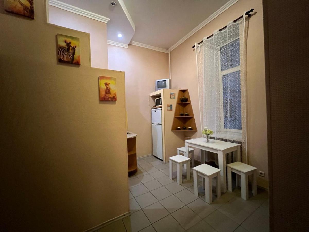 Apartment In The Historic Center Kiev Luaran gambar